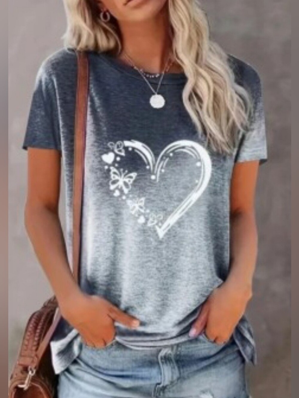 Source Unknown Charcoal Gray Ombre Heart & Butterfly Short Sleeve Tee